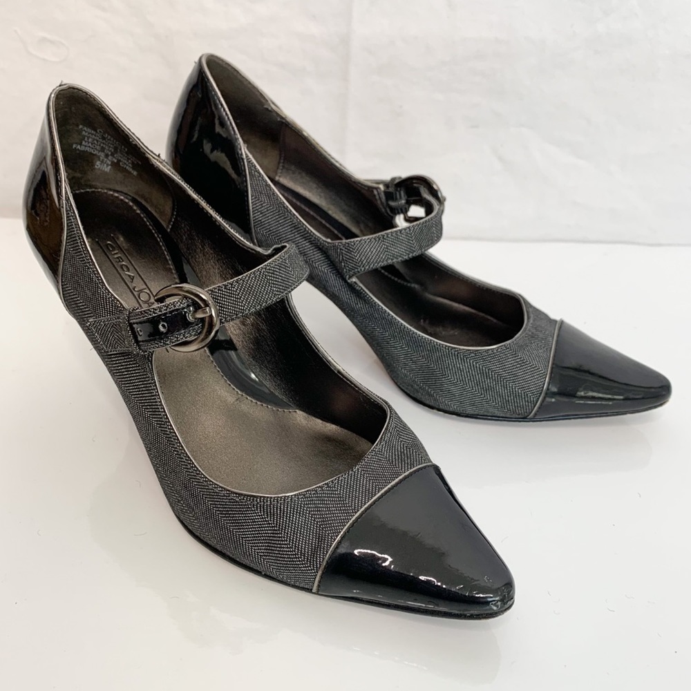 CIRCA Joan & David Mary Jane Patent Leather Pumps | Size 5.5